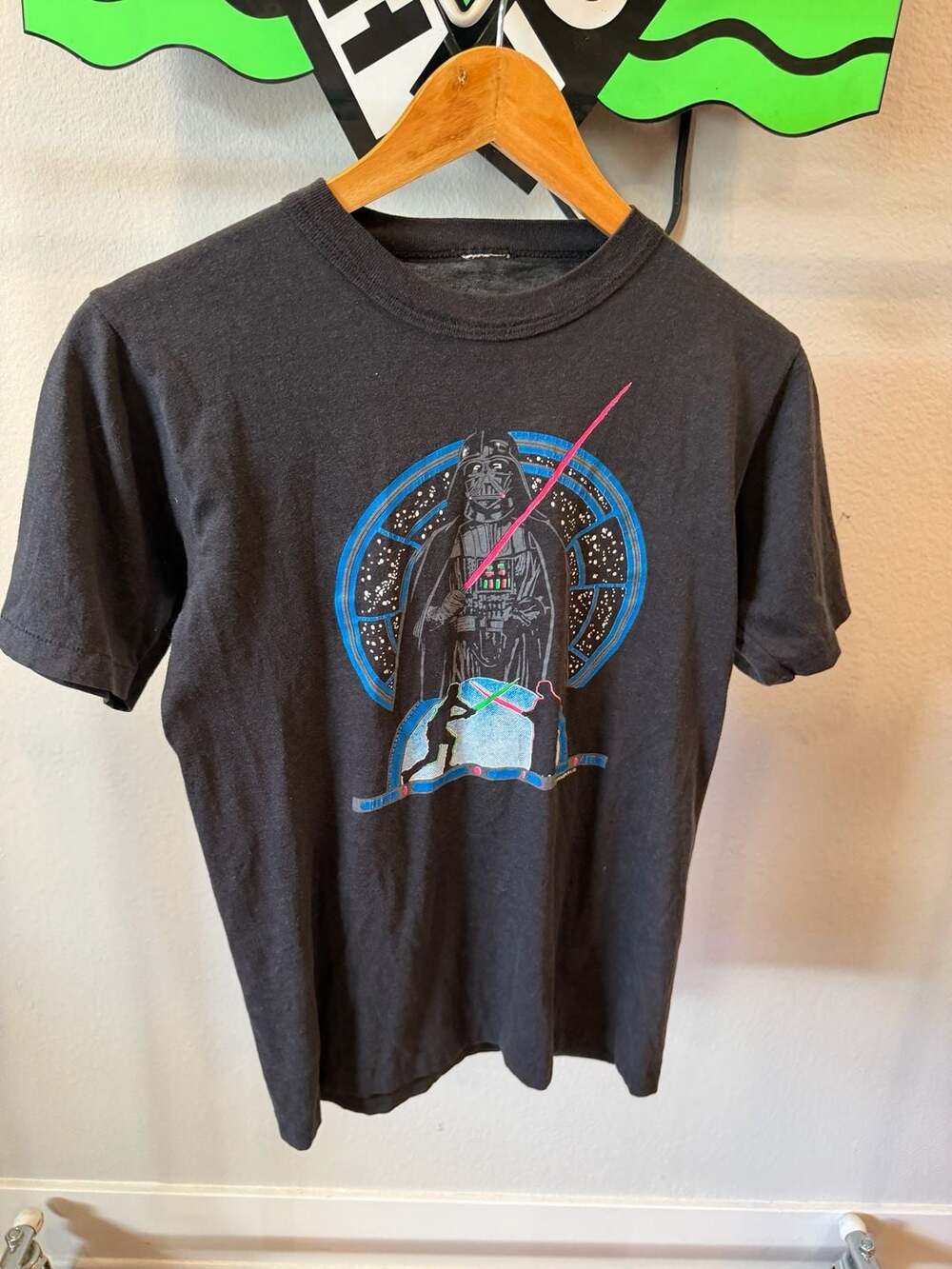 Vintage 1980s Star Wars Darth Vader and Luke Skywalker Graphic T-Shirt